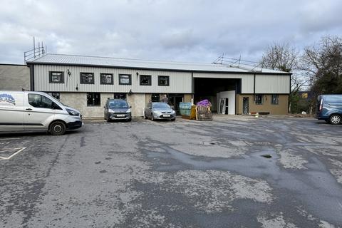 Warehouse to rent, Unit 5 Sterte Road Industrial Estate, 145 Sterte Road, Poole, BH15 2AF