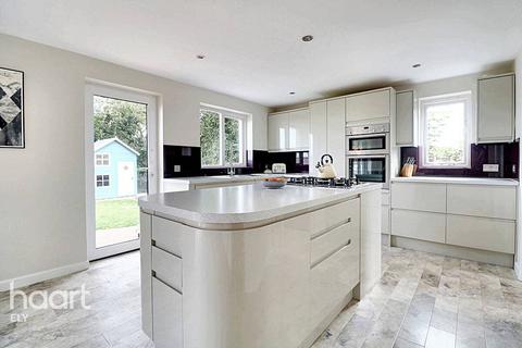 4 bedroom link detached house for sale, Silver Street, Witcham