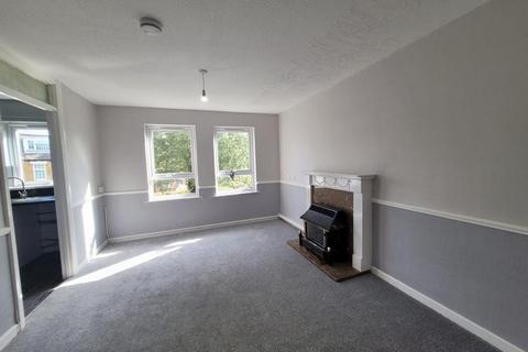 2 bedroom flat for sale, Montague street, BD5 9BT