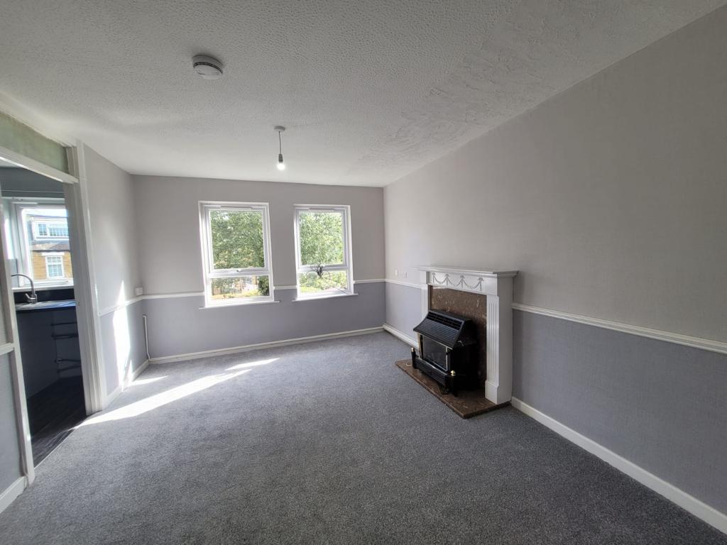 15 Montague Street, Bradford, BD5 9 BT