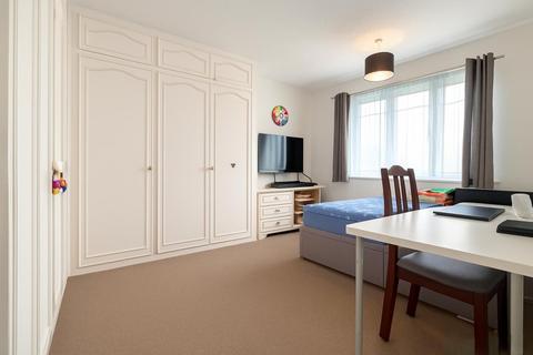 undefined, Woodcock Hill, Kenton HA3