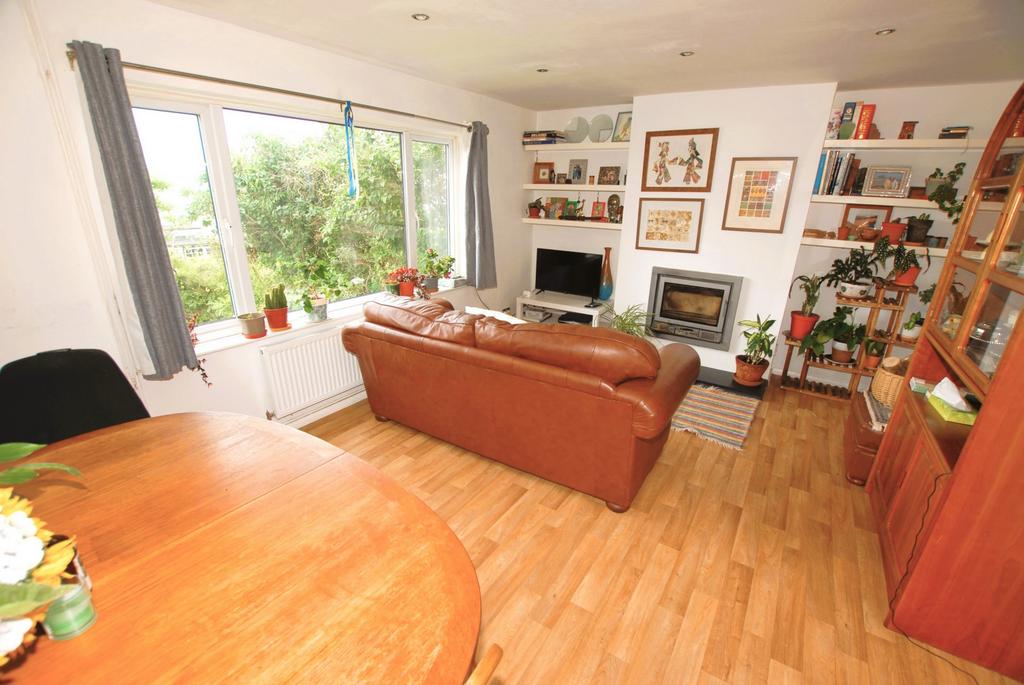 Sitting/Dining room