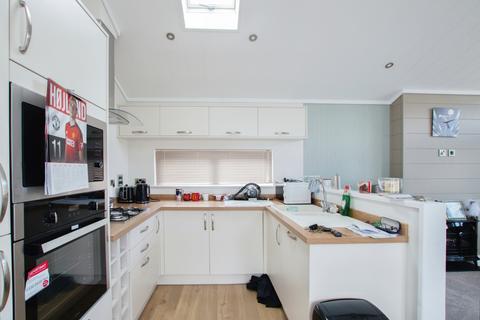 2 bedroom park home for sale, Wimborne, Dorset, BH21