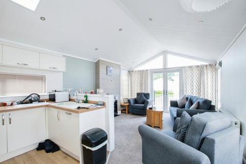 2 bedroom park home for sale, Wimborne, Dorset, BH21