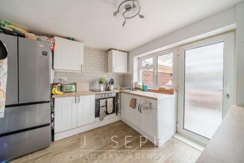 3 bedroom terraced house for sale, Macaulay Road, Ipswich, IP1