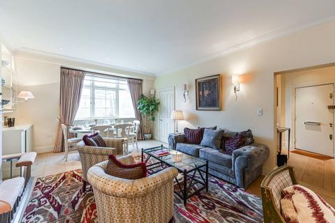 1 bedroom flat for sale, Sloane Court East, Chelsea, London, SW3