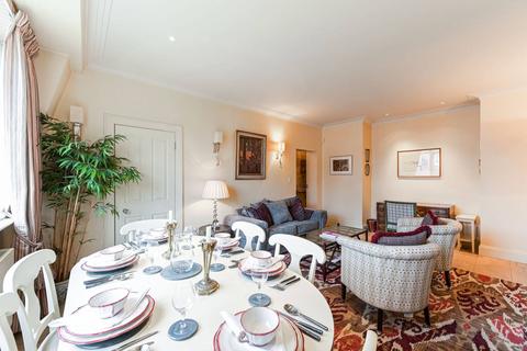 1 bedroom flat for sale, Sloane Court East, Chelsea, London, SW3