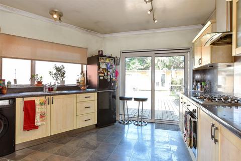 3 bedroom semi-detached house for sale, Rushden Gardens, Clayhall, Essex