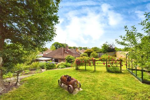 3 bedroom bungalow for sale, Heath Road, Pamber Heath, Tadley, Hampshire, RG26