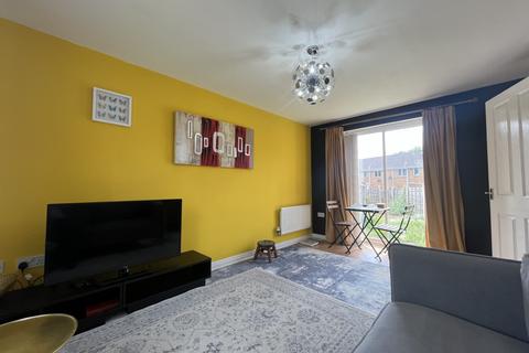 3 bedroom semi-detached house to rent, Addenbrook Road, Manchester, M8 8YG