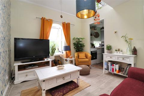 1 bedroom maisonette for sale, Veryan, Woking GU21