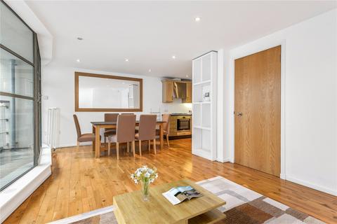 2 bedroom end of terrace house for sale, Bridel Mews, Colebrooke Row, Angel, Islington, N1