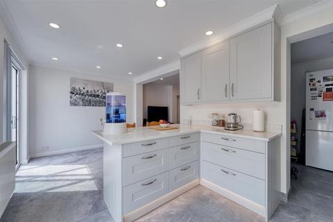 120 Manor Road, Dagenham, RM10 8BE