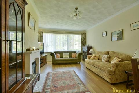 2 bedroom detached bungalow for sale, Cardinals Close, Bexhill-on-Sea, TN40