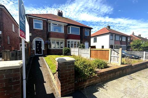 3 bedroom semi-detached house for sale, Rivington Avenue, Bispham, Blackpool