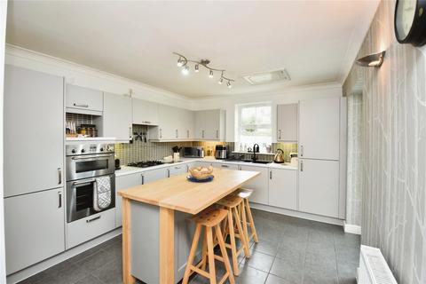 5 bedroom detached house for sale, Wilkinson Drive, Kesgrave, Ipswich, Suffolk, IP5
