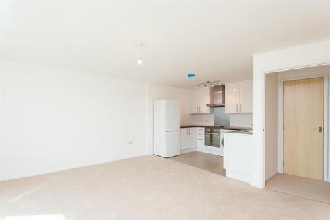 2 bedroom flat for sale, St. George Wharf, SW8