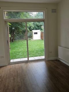 1 bedroom apartment to rent, Station Road, London, N3