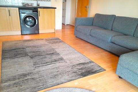 2 bedroom flat to rent, Zurich House, Hatfield Road, London E15