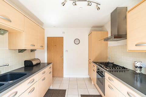 22/18 Barnton Grove, Edinburgh, EH4 6EJ