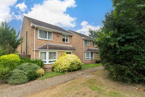 42 Olivers Mill, New Ash Green, Longfield, DA3 8RF