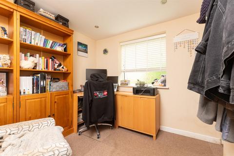 42 Olivers Mill, New Ash Green, Longfield, DA3 8RF