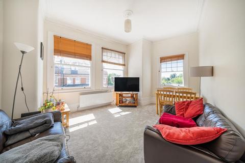 2 bedroom flat for sale, Elmbourne Road, Balham