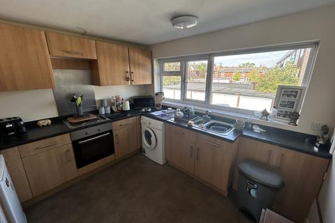 2 bedroom maisonette for sale, Winton Road, Petersfield GU32