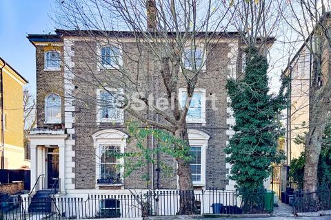 St. John's Grove, London N19