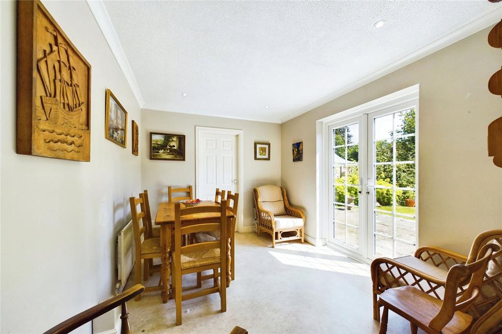 Breakfast Room