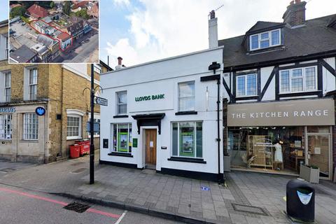 Shop to rent, 49 High Street, West Wickham, Kent