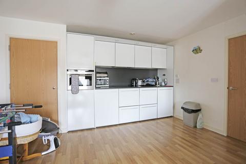 2 bedroom apartment for sale, Elgin House, Romford