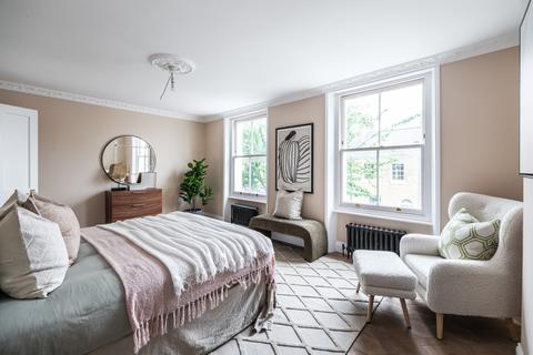 12 Lambert Street, London, N1 1JE