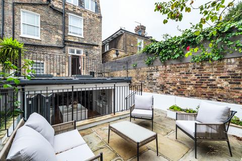 12 Lambert Street, London, N1 1JE