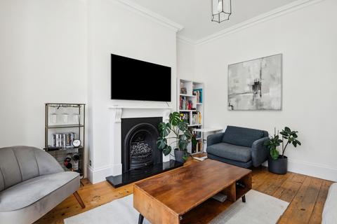 2 bedroom flat to rent, Donaldson Road, Queens Park, London