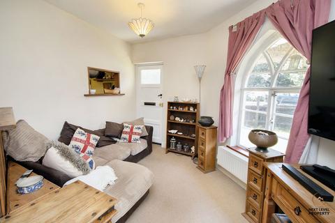 2 bedroom cottage for sale, Wimblington Road, Doddington, PE15