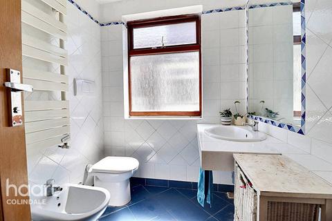 136 Rushgrove Avenue, London, NW9 6RD
