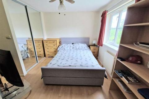 11 Oakleigh, Birmingham, B31 3DA