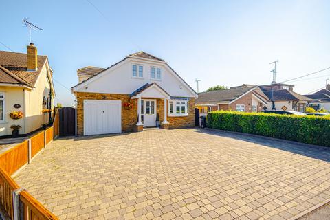 4 bedroom detached house for sale, Oxford Road, Rochford, SS4