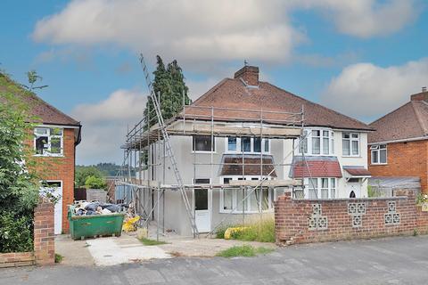 3 bedroom semi-detached house for sale, Rydal Avenue, Reading RG30