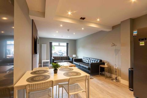 undefined, 0440L Cameron Toll Gardens, Edinburgh, EH16 4TG