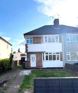 3 bedroom semi-detached house to rent, Leicester Road, Wigston, Leicester LE18