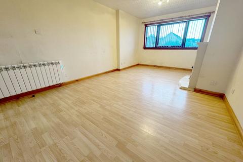 15 Cearn Easaidh, Stornoway, HS1 2YJ