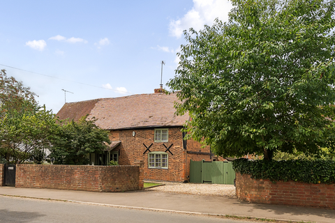 3 bedroom semi-detached house for sale, Manor Cottage, Station Road, Fladbury, Pershore, Worcestershire