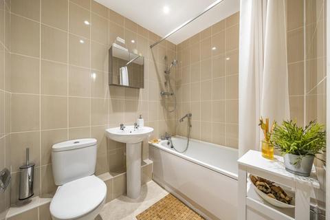 2 bedroom flat for sale, Slough,  Berkshire,  SL1