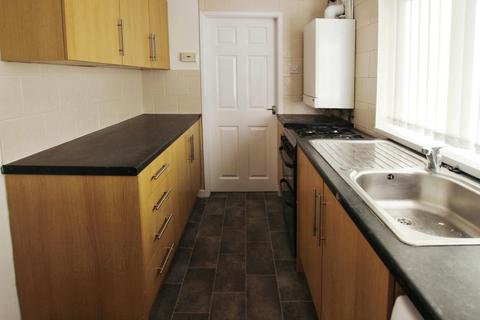 2 bedroom terraced house to rent, Virgil Street, St Helens, WA10