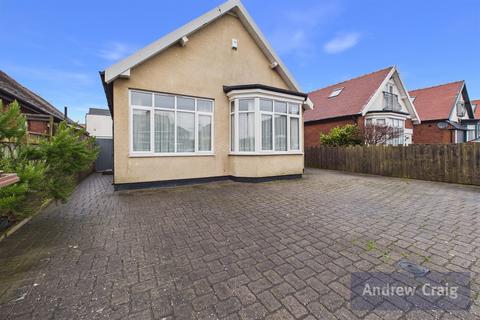 2 bedroom bungalow for sale, Eskdale Road, South Bents