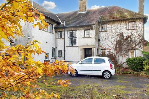 5 bedroom detached house for sale, Green Hill Drive, Leeds LS13