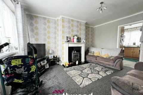 3 bedroom terraced house for sale, Mendip Avenue, Goole, Goole, DN14