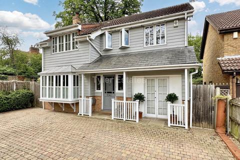 4 bedroom detached house for sale, Church Street, Billericay CM11